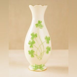 Lenox Shamrock Vase Green Clover Porcelain St Patrick’s Day Decor